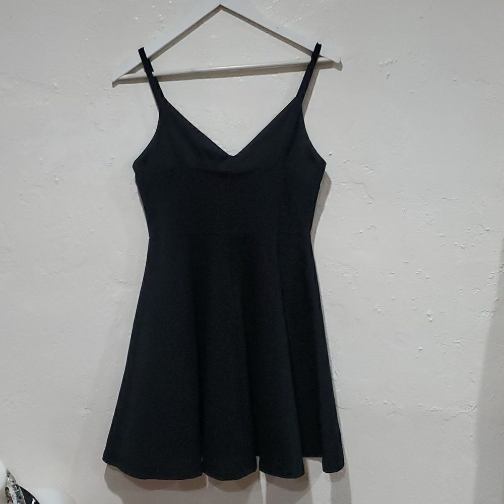 Lulus LBD Size M - Picture 5 of 13